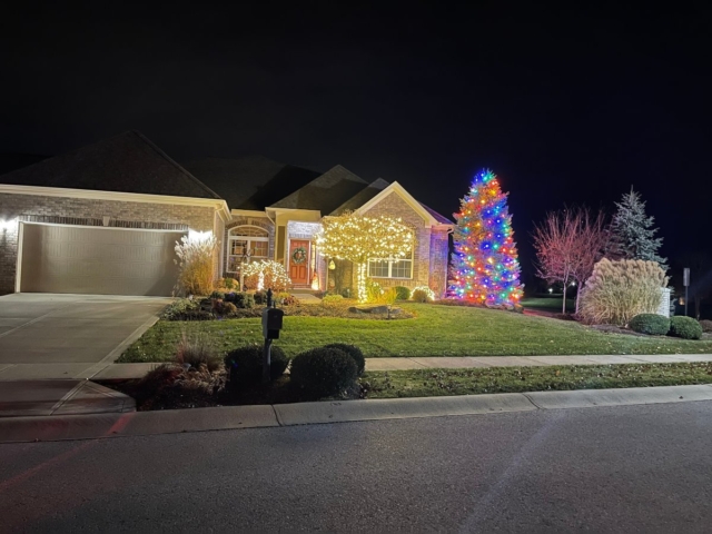 affordable christmas light installation Indianapolis, IN