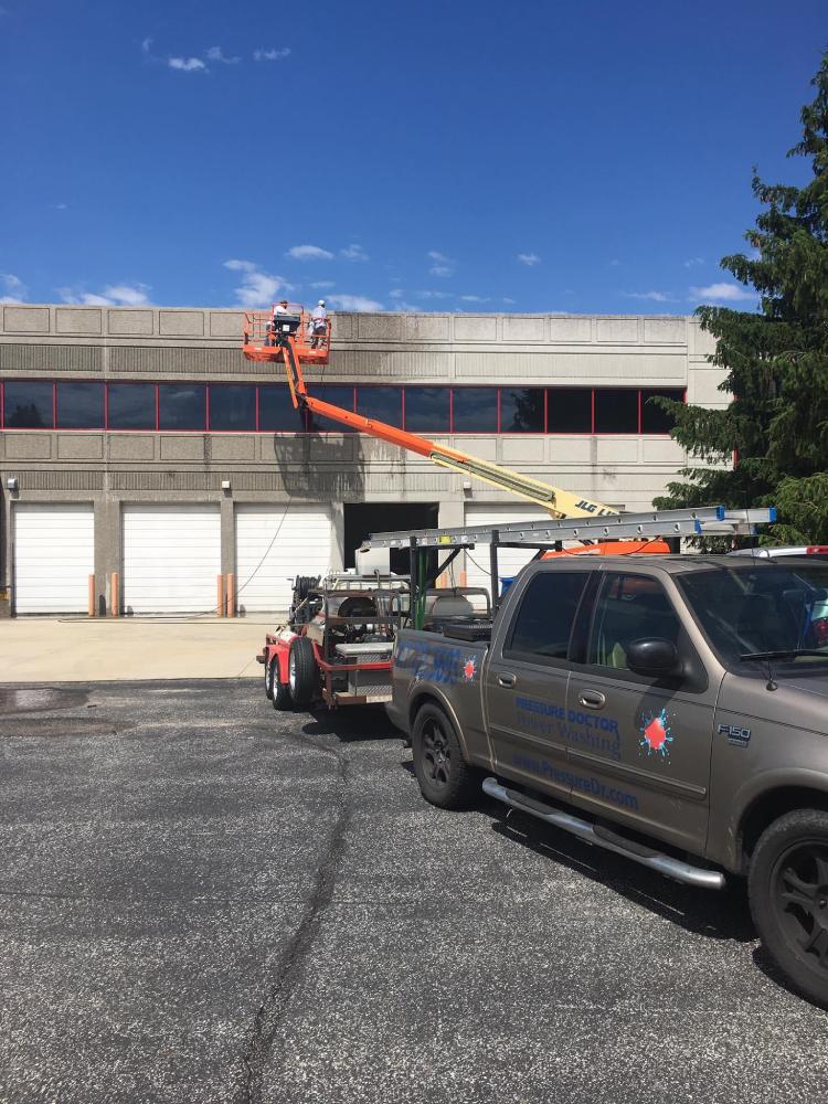 commercial pressure washer Indianapolis, IN